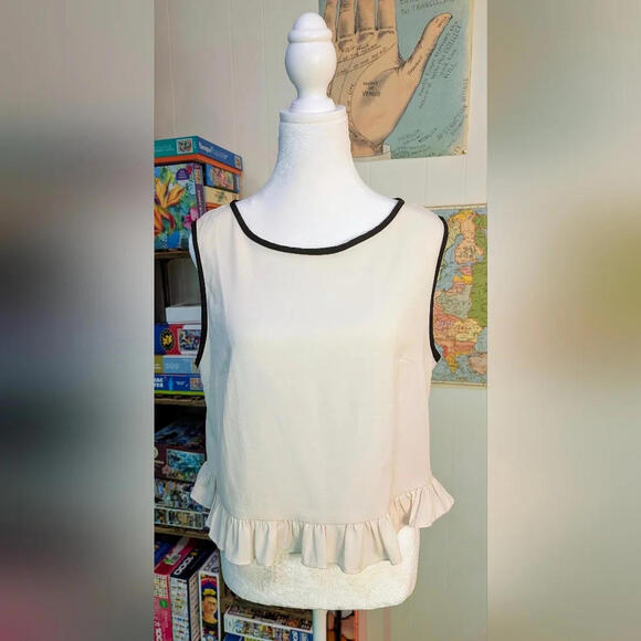 🤍 Sheer White Crop Top with Heart Cut-Out, Size 12 - Picture 2 of 5